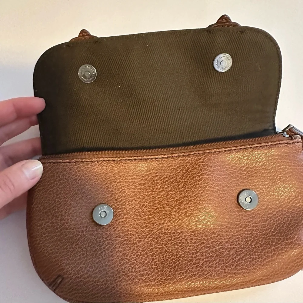 Vintage Anne Taylor LOFT clutch faux leather wallet wristlet.